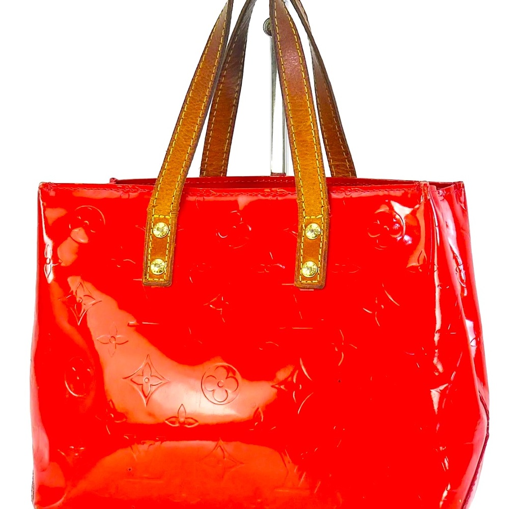 Auth LOUIS VUITTON Reade PM Red Vernis Leather Tote Hand Bag Purse made ๐ซ๐ท - Picture 3 of 11